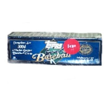 2004 Topps Baseball Retail Factory Set (Box) (Blue)