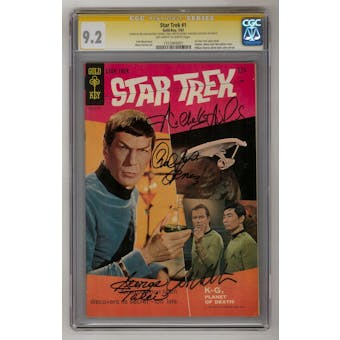 Star Trek #1 CGC 9.2 Shatner Takei Koenig Nichols Signature Series (OW-W) *1312969001*