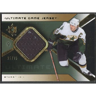 2004/05 Ultimate Collection #UGJMO Mike Modano Jersey Gold #21/75