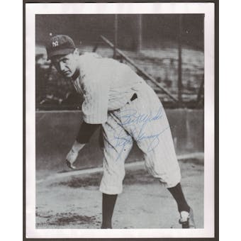 Lefty Gomez Autographed New York Yankees 8x10 Baseball Photo