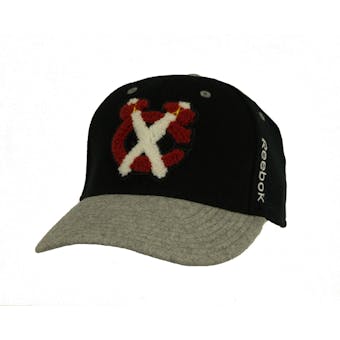 Chicago Blackhawks Reebok Black Structured Flex Fitted Hat (Adult L/XL)