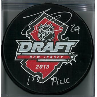 Nathan MacKinnon Autographed 2013 NHL Draft Puck (Frameworth COA)
