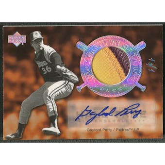 2005 Upper Deck Hall of Fame #GP2 Gaylord Perry Cooperstown Calling Rainbow Patch Auto #1/1