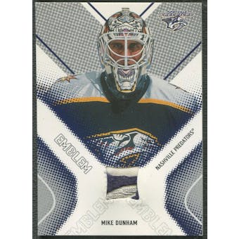 2002/03 Between the Pipes #15 Mike Dunham Emblem /10