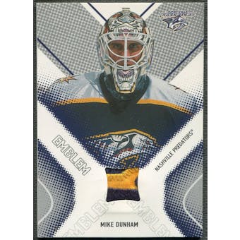 2002/03 Between the Pipes #15 Mike Dunham Emblem /10