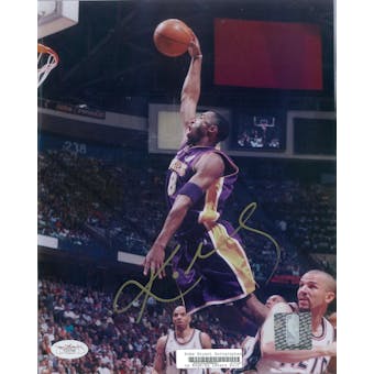 Kobe Bryant Autographed Los Angeles Lakers 8x10 Photograph JSA