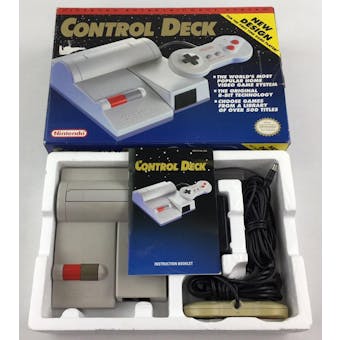 Nintendo (NES) Top Loader System Boxed with Manual