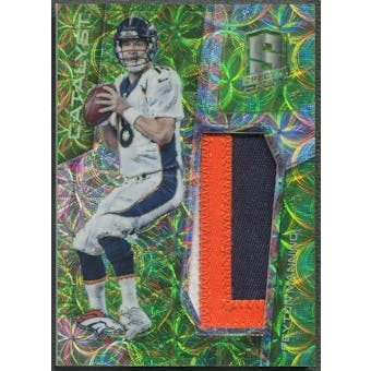 2016 Panini Spectra #16 Peyton Manning Catalyst Neon Green Patch #09/10