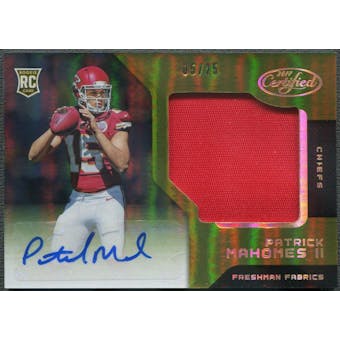 2017 Certified #207 Patrick Mahomes II Rookie Mirror Gold Patch Auto #05/25