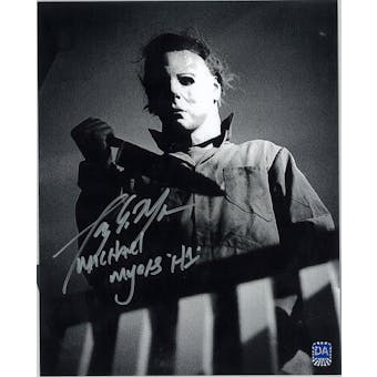 Tony Moran Autographed 8x10 Halloween Knife Photo (DACW COA)