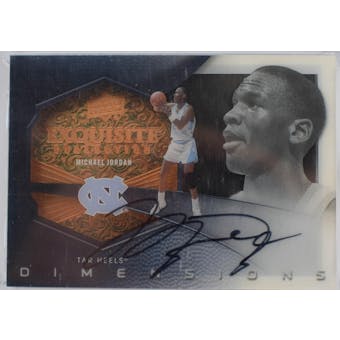 2011/12 Exquisite Michael Jordan Autographed Card D-MI