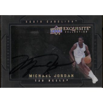 2011/12 Exquisite Michael Jordan Autographed Card D-ML