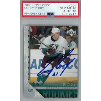 2005/06 Upper Deck #204 Corey Perry Young Guns RC PSA 10 Auto 10 *2747 (Reed Buy)