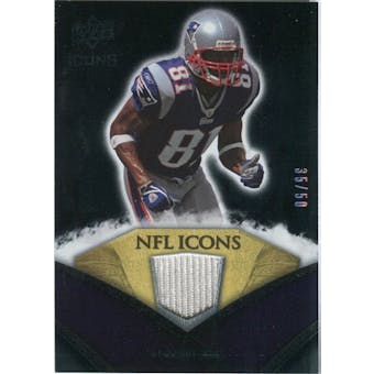 2008 Upper Deck Icons NFL Icons Jersey Gold #NFL42 Randy Moss /50