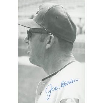 Joe Gordon Autographed Postcard JSA QQ09706 (Reed Buy)