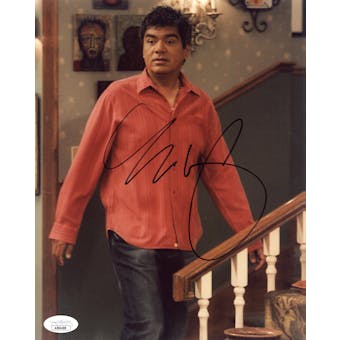 George Lopez Autographed 8x10 Photo JSA AB84488 (Reed Buy)
