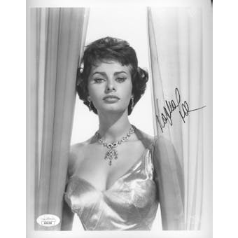 Sophia Loren Autographed 8x10 Photo JSA AB84598 (Reed Buy)