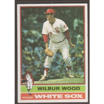 1976 Topps Baseball #368 Wilbur Wood Signed in Person Auto