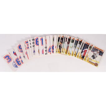 1987/88 Topps Hockey Sticker Set (33) (NM) (Reed Buy)