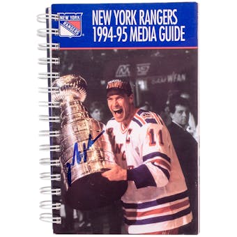 Mark Messier Autographed New York Rangers 1994-1995 Official Media Guide (Steiner)