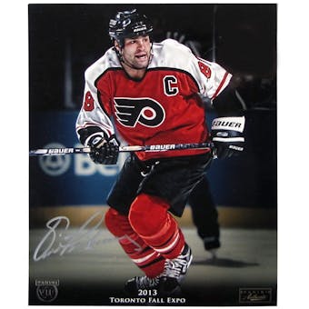 Eric Lindros Autographed Philadelphia Flyers 8X10 (Panini)