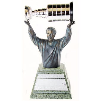 2003/04 Upper Deck Classic Portraits Peter Forsberg Stanley Cup Bronze Bust /25