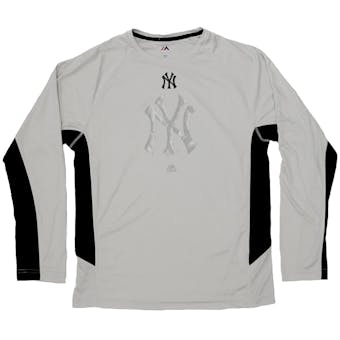 New York Yankees Majestic Grey Batter Runner Cool Base Performance L/S Tee Shirt (Adult S)