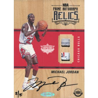2016/17 NBA UDA Supreme Hard Court Michael Jordan Chicago Bulls Prime Autograph Relics #PAR-MI 2/5