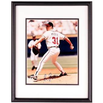 Greg Maddux Autographed Atlanta Braves Framed and Matted 8x10 Photo (Stacks of Plaques)