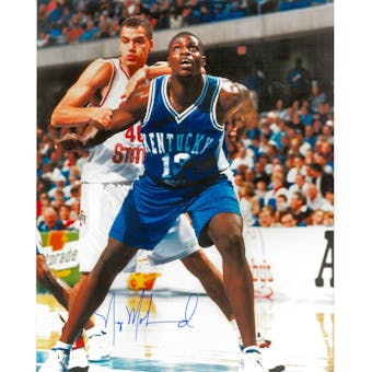 Robert "Tractor" Traylor Autographed Michigan Wolverines 8x10 Photo (Press Pass)