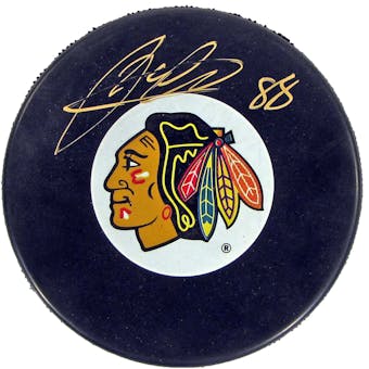 Patrick Kane Autographed Chicago Blackhawks Hockey Puck (Frameworth)