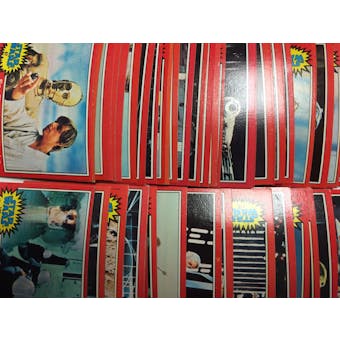 1977 Topps Star Wars Series 2 (Red) Complete Trading Card Set