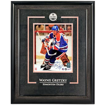 Wayne Gretzky Autographed Edmonton Oilers Framed 8x10 Photograph (WGA Auth)